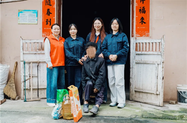 暖心相伴 守望银龄——富临升华宜春基地关爱空巢老人公益活动温暖落幕